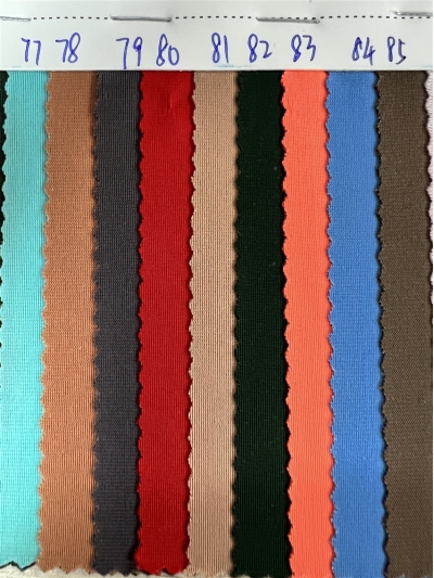 DG-BT recycled polyester matte Lycra Composition: 82% recycled polyester 18% spandex Weight: 180g/㎡ Width: 150CM detail view-8